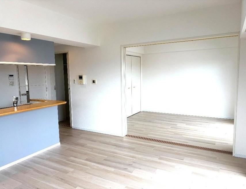 3LDK apartment in Mitaka, Tokyo - Photo 1