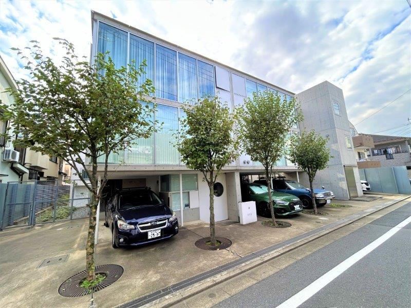 1LDK apartment in Meguro Ward, Tokyo - Photo 1