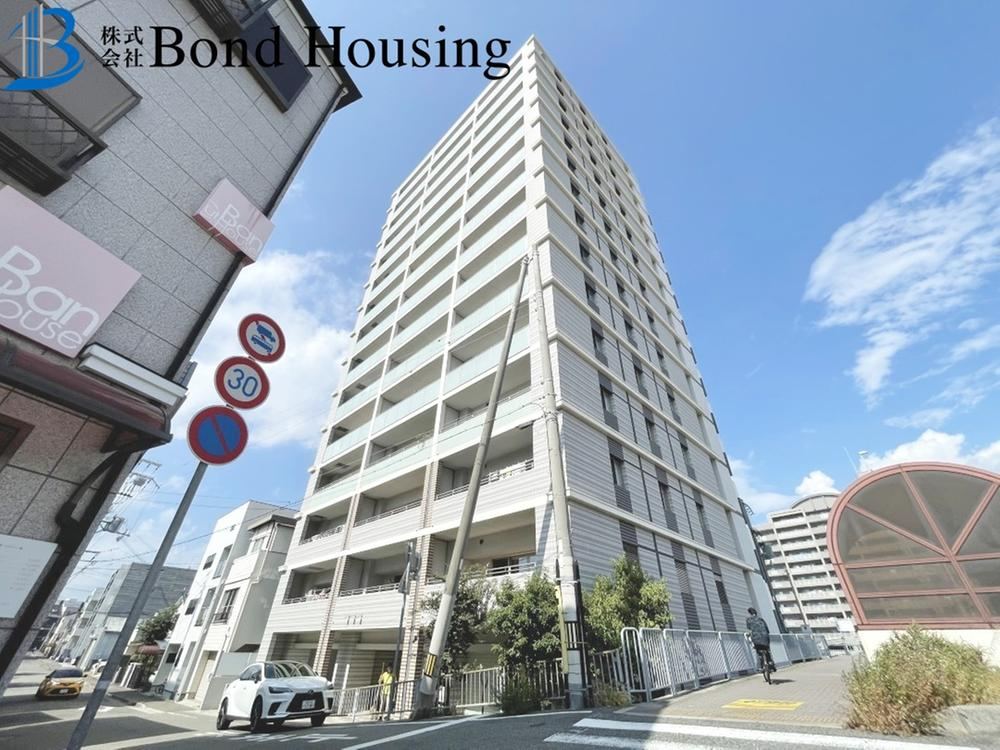 3LDK apartment in Akashi, Hyogo - Photo 1
