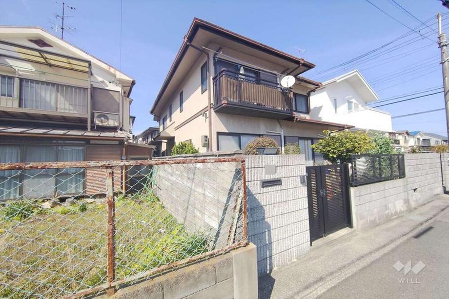 5LDK house in Itami, Hyogo - Photo 1