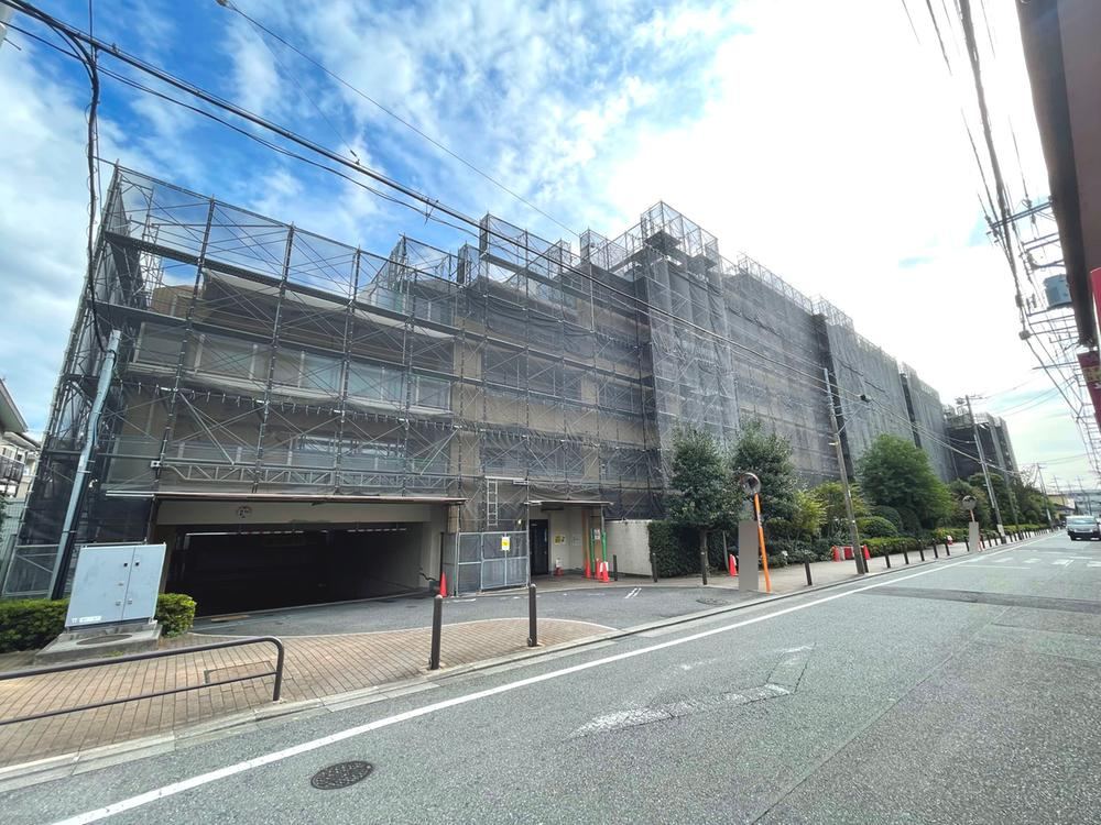 4LDK apartment in Minami Ward, Sagamihara, Kanagawa - Photo 1