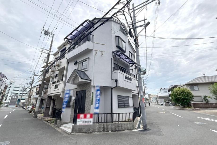 4LDK house in Joto Ward, Osaka - Photo 1