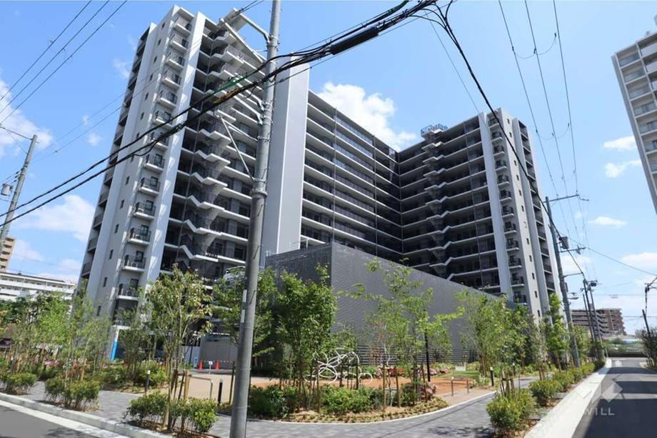 2LDK apartment in Joto Ward, Osaka - Photo 1