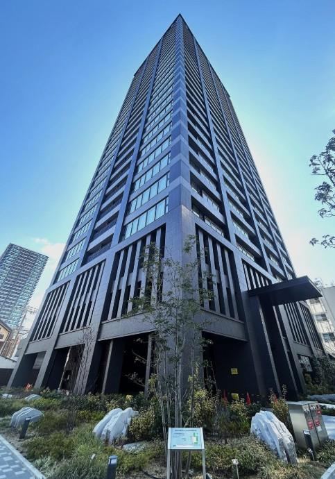 2LDK apartment in Naniwa Ward, Osaka - Photo 1