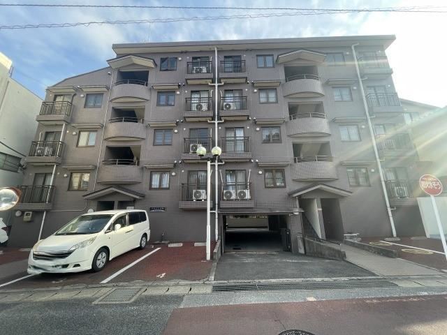 3LDK apartment in Kashiwa, Chiba - Photo 1
