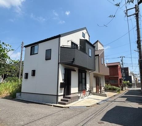 2LDK house in Matsudo, Chiba - Photo 1
