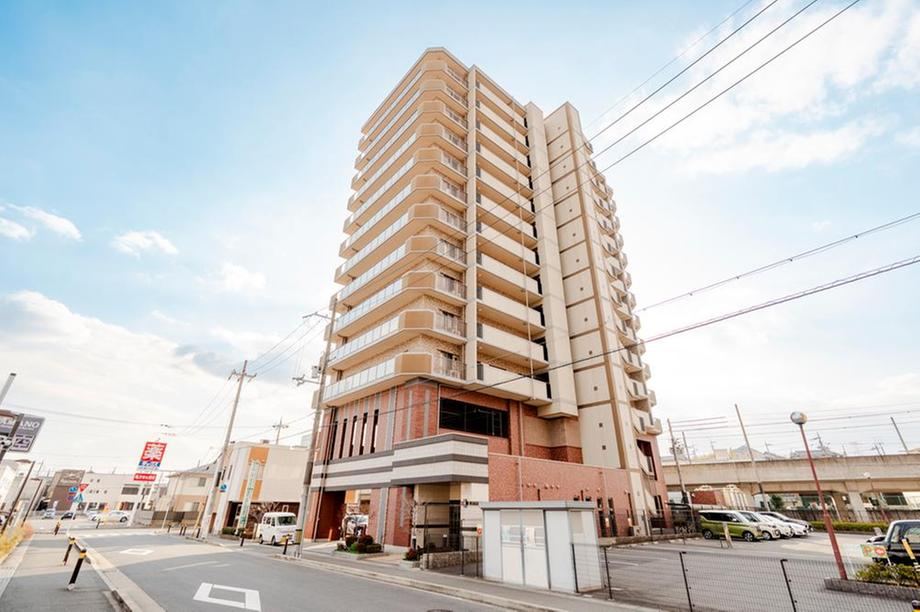 3LDK apartment in Kyotanabe, Kyoto - Photo 1