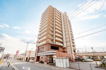 3LDK apartment in Kyotanabe