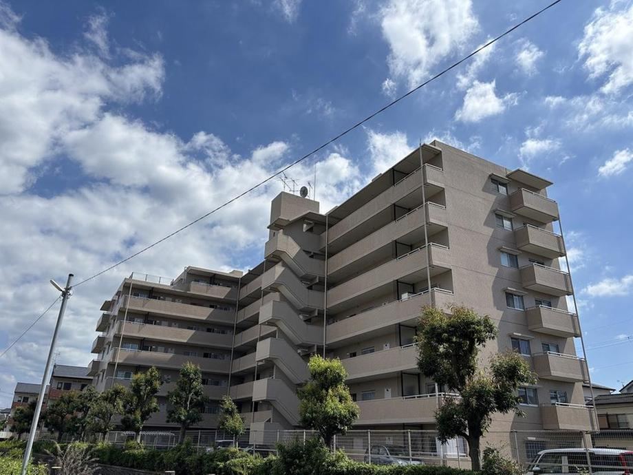 3LDK apartment in Uji, Kyoto - Photo 1
