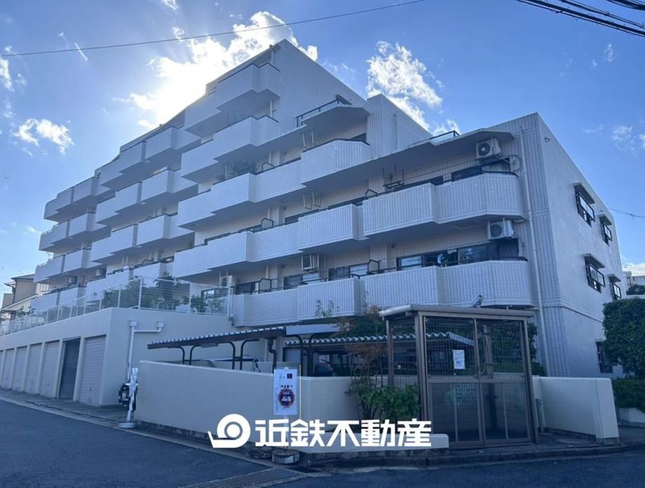 2LDK+S apartment in Nara, Nara - Photo 1