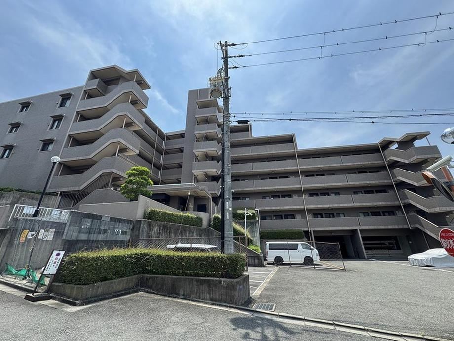 3LDK apartment in Nara, Nara - Photo 1