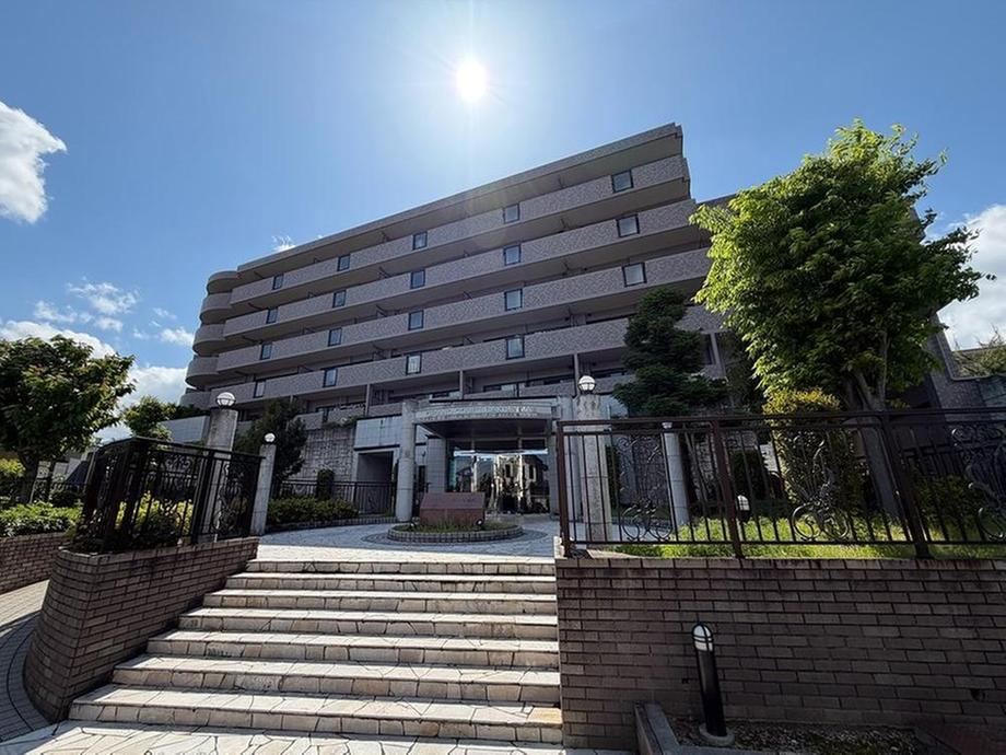 3LDK apartment in Nara, Nara - Photo 1
