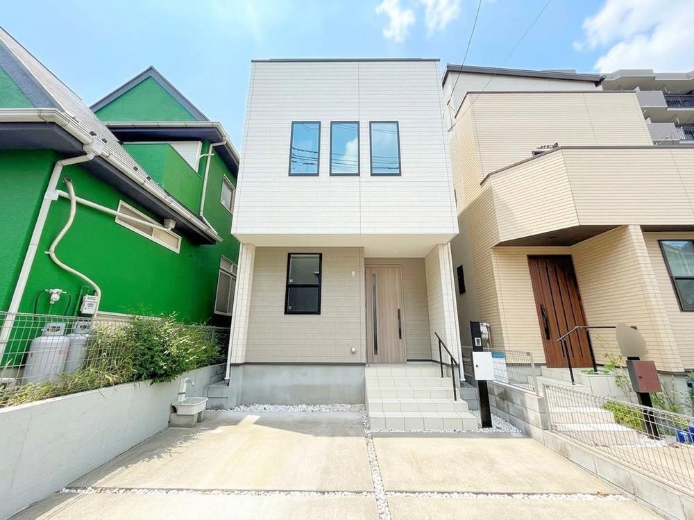 4LDK house in Kawaguchi, Saitama - Photo 1