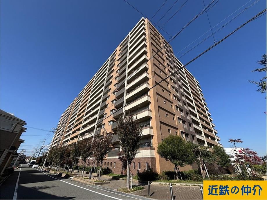 3LDK apartment in Hirakata, Osaka - Photo 1