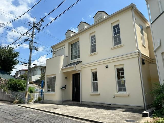 4LDK+S house in Ashiya, Hyogo - Photo 1