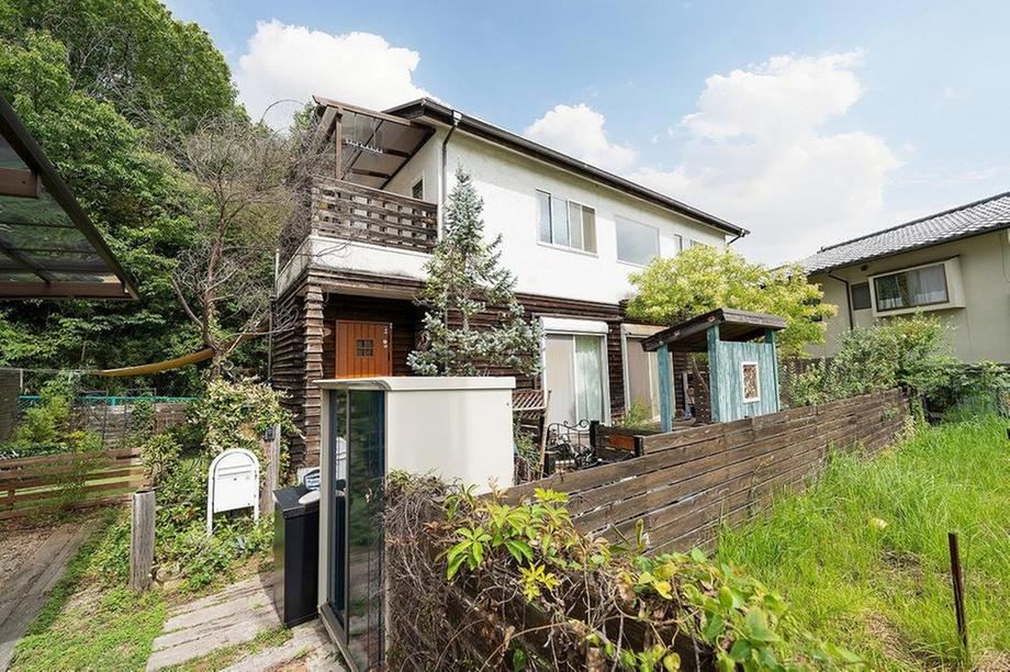 4LDK house in Ikoma, Nara - Photo 1
