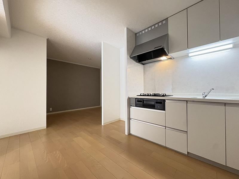 3LDK apartment in Uji, Kyoto - Photo 1