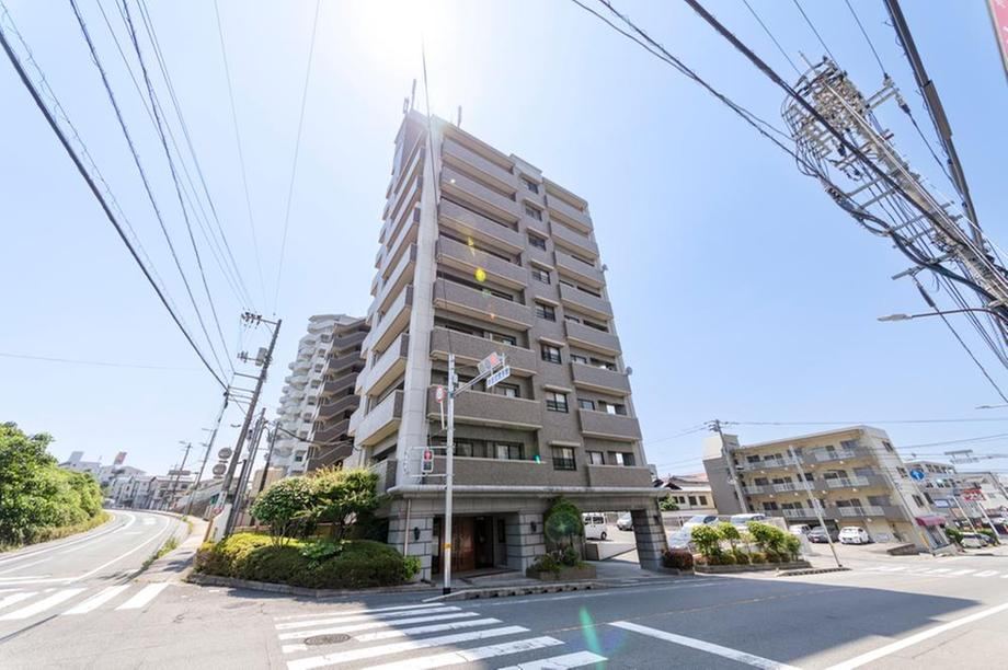 2LDK apartment in Saeki Ward, Hiroshima - Photo 1