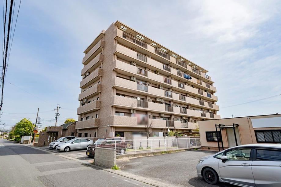 2LDK+S apartment in Suzuka, Mie - Photo 1