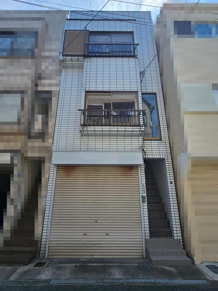 4LDK house in Moriguchi, Osaka - Photo 1