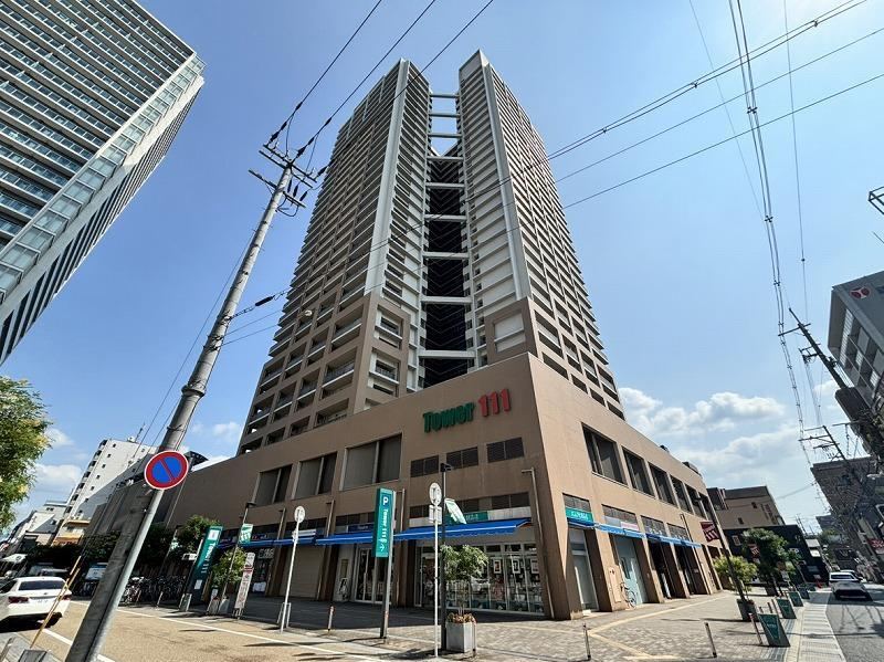 2LDK apartment in Kusatsu, Shiga - Photo 1
