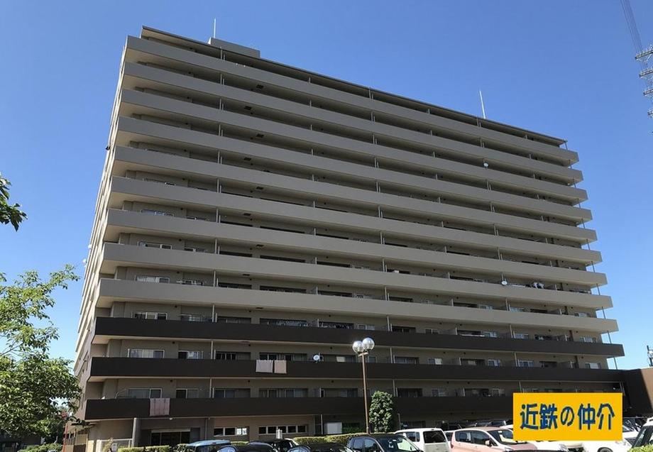 4LDK apartment in Kusatsu, Shiga - Photo 1