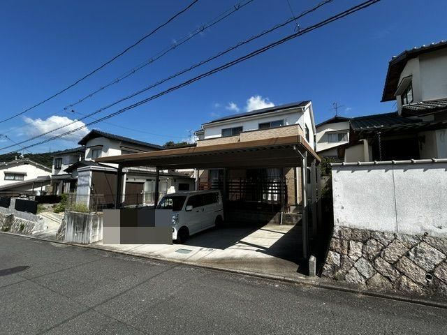 4LDK house in Hatsukaichi, Hiroshima - Photo 1