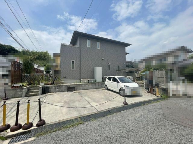 5LDK house in Hatsukaichi, Hiroshima - Photo 1