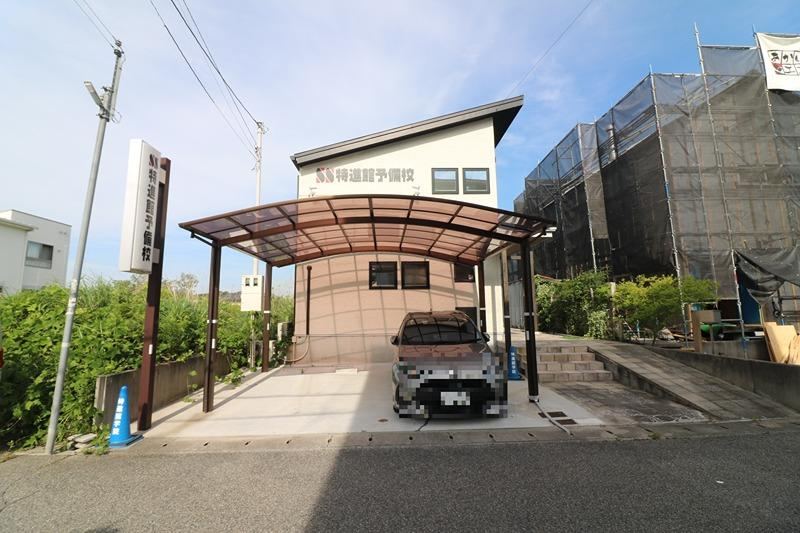 4LDK house in Kita Ward, Kobe, Hyogo - Photo 1