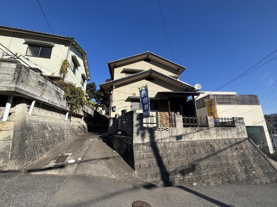 5DK house in Asakita Ward, Hiroshima - Photo 1