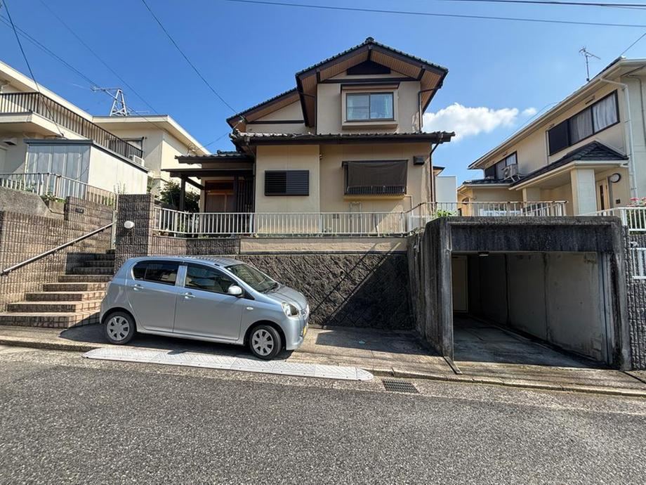 5DK house in Asakita Ward, Hiroshima - Photo 1