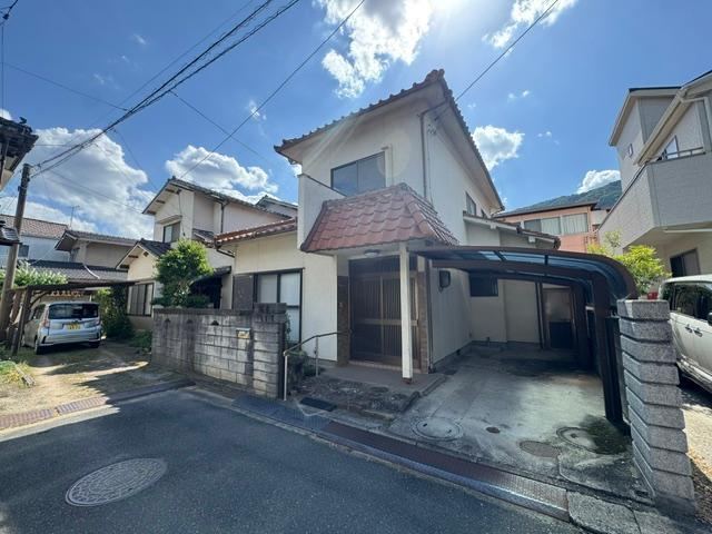 5DK house in Asakita Ward, Hiroshima - Photo 1