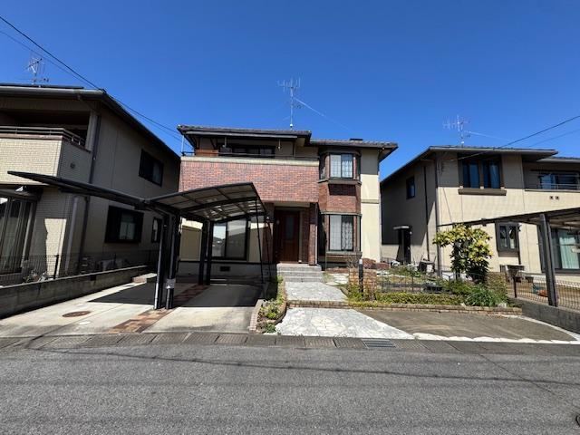 5LDK house in Higashihiroshima, Hiroshima - Photo 1