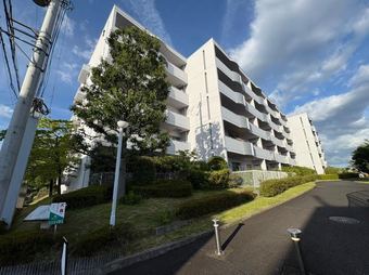 4LDK apartment in Koryo, Kitakatsuragi District