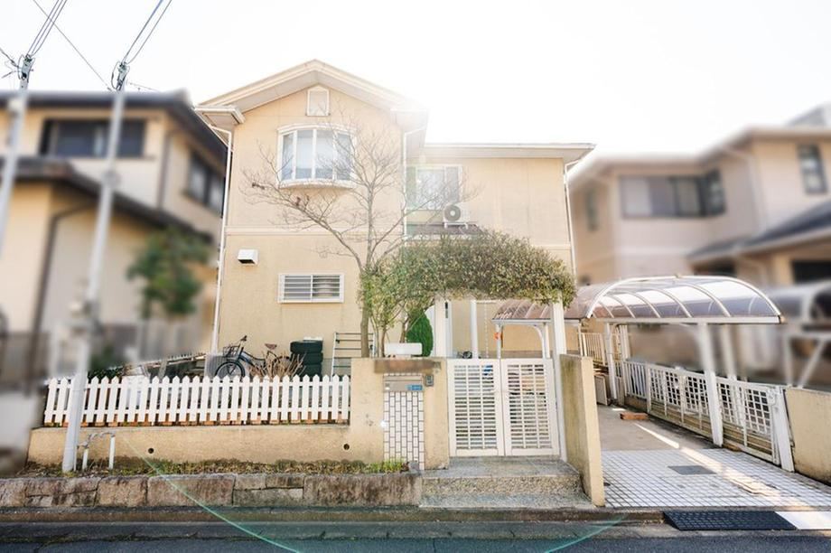 5LDK house in Ikoma, Nara - Photo 1