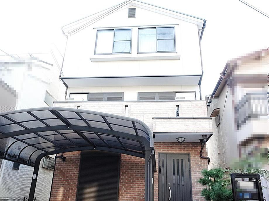 5LDK house in Shijonawate, Osaka - Photo 1