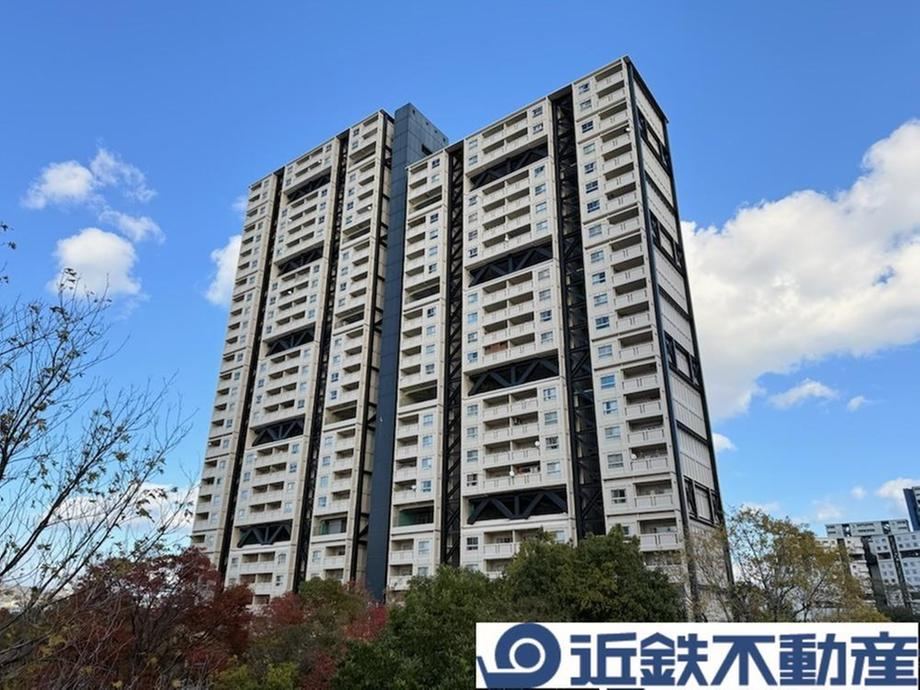 3LDK apartment in Ashiya, Hyogo - Photo 1