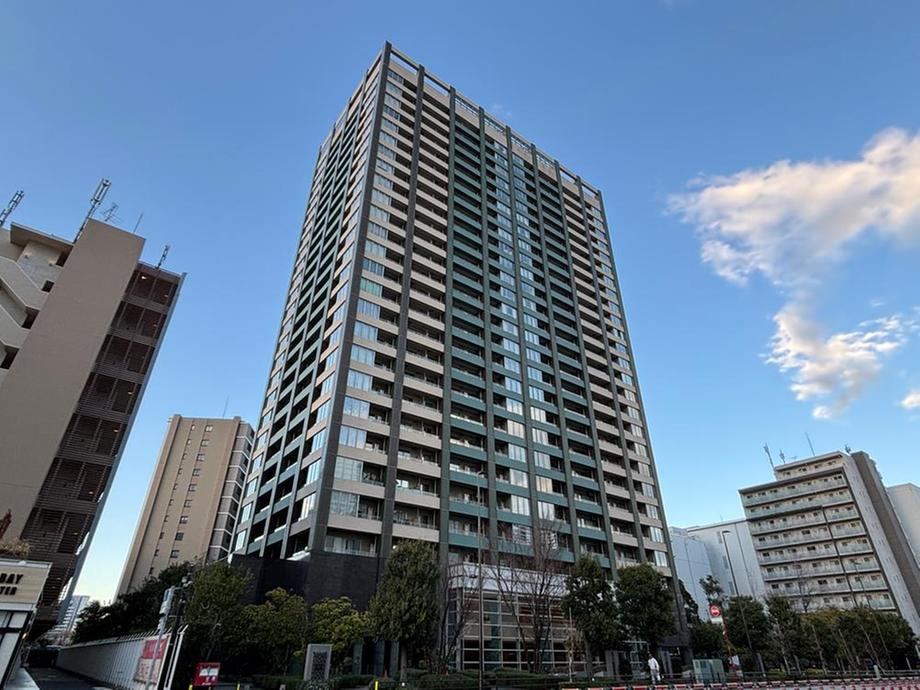 1LDK+S apartment in Koto Ward, Tokyo - Photo 1