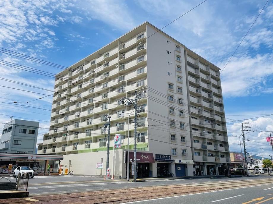 1LDK apartment in Naka Ward, Hiroshima - Photo 1