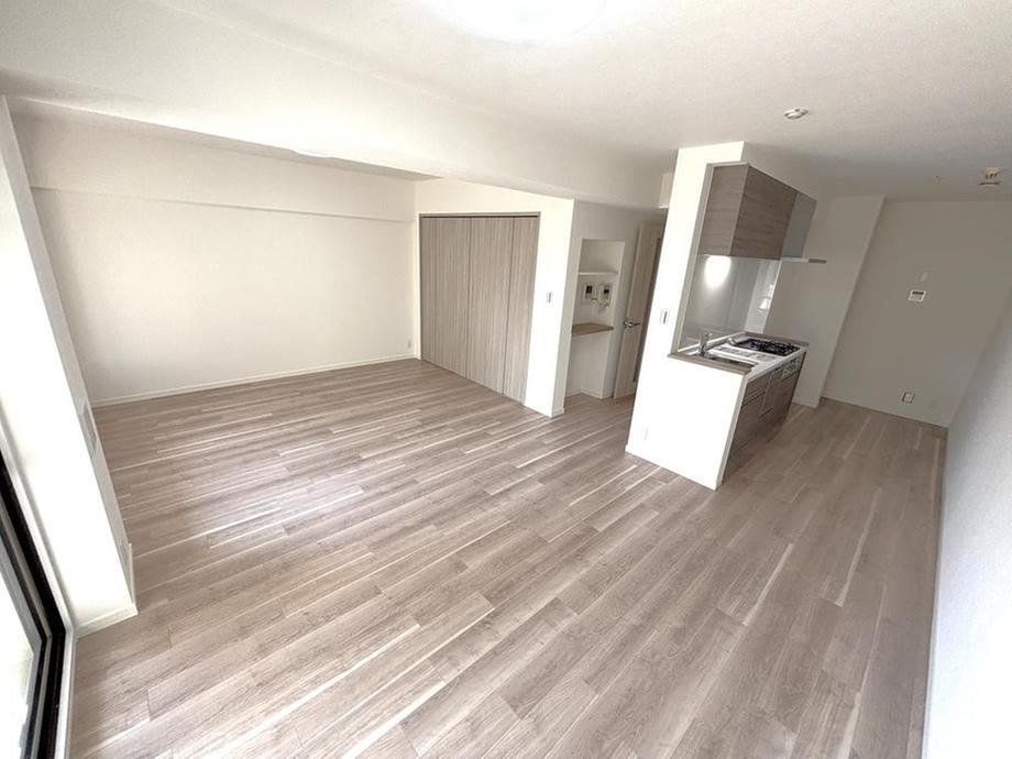 2LDK apartment in Naka Ward, Hiroshima - Photo 1