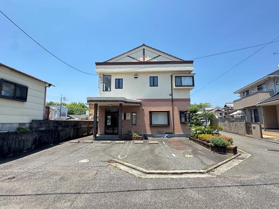 4LDK house in Kure, Hiroshima - Photo 1