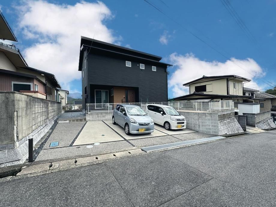 4LDK+S house in Kure, Hiroshima - Photo 1