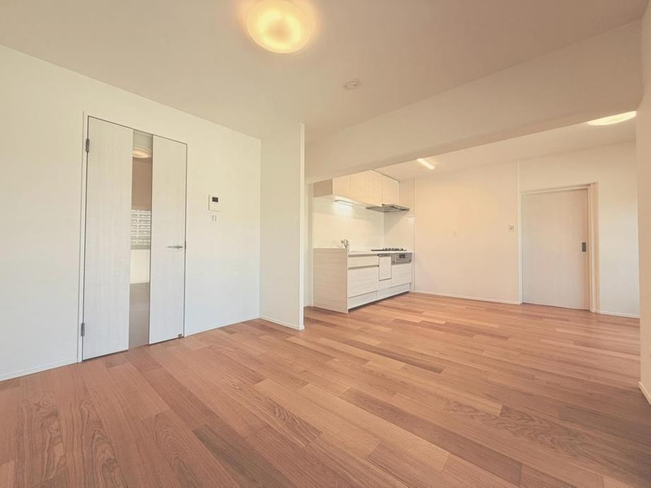 3LDK apartment in Nishi Ward, Hiroshima - Photo 1