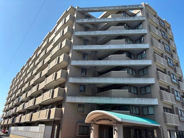 3LDK apartment in Nishi Ward, Hiroshima - Photo 1