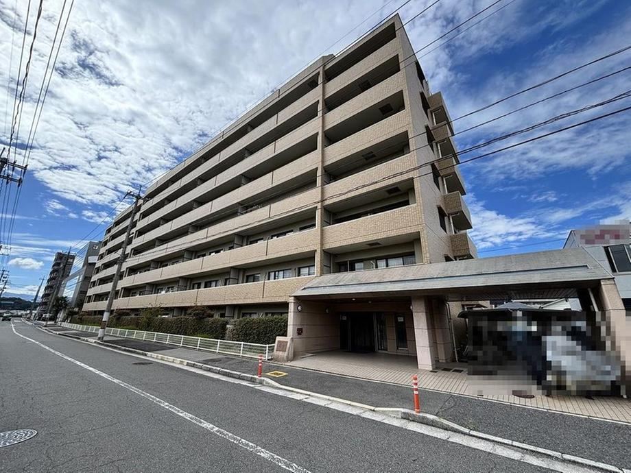 3LDK apartment in Nishi Ward, Hiroshima - Photo 1
