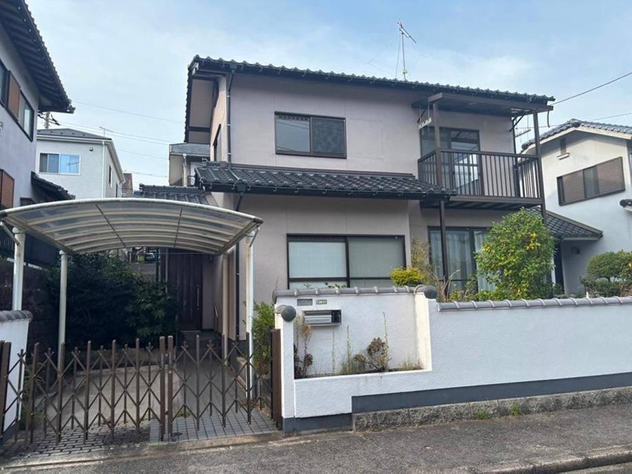 4LDK house in Saeki Ward, Hiroshima - Photo 1