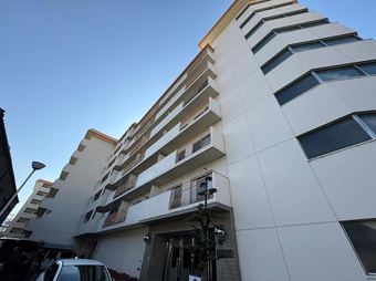 3LDK apartment in Aki Ward