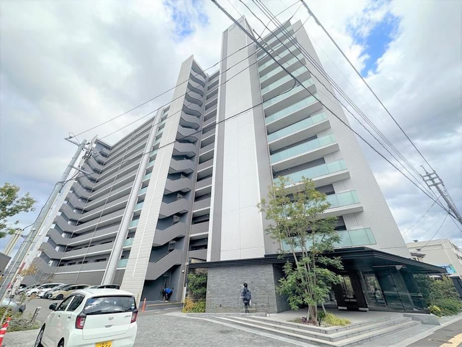 2LDK apartment in Fuchu, Aki District, Hiroshima - Photo 1