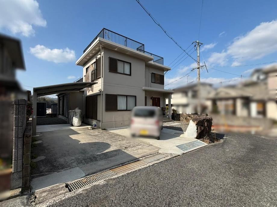 5LDK house in Kure, Hiroshima - Photo 1