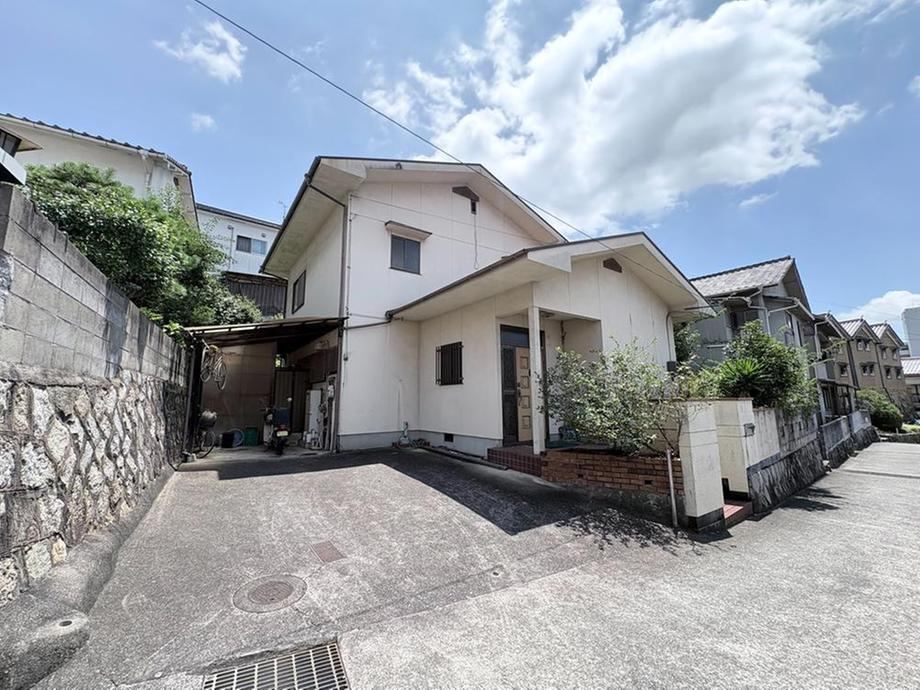 4DK house in Kure, Hiroshima - Photo 1